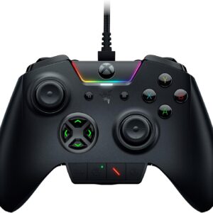 Razer Wolverine Ultimate: 6 Remappable Multi-Function Buttons and Triggers - Intrchangeable Thumbsticker and D-Pad - Razer Chroma Lighting - Gaming Controller works with Xbox One and PC
